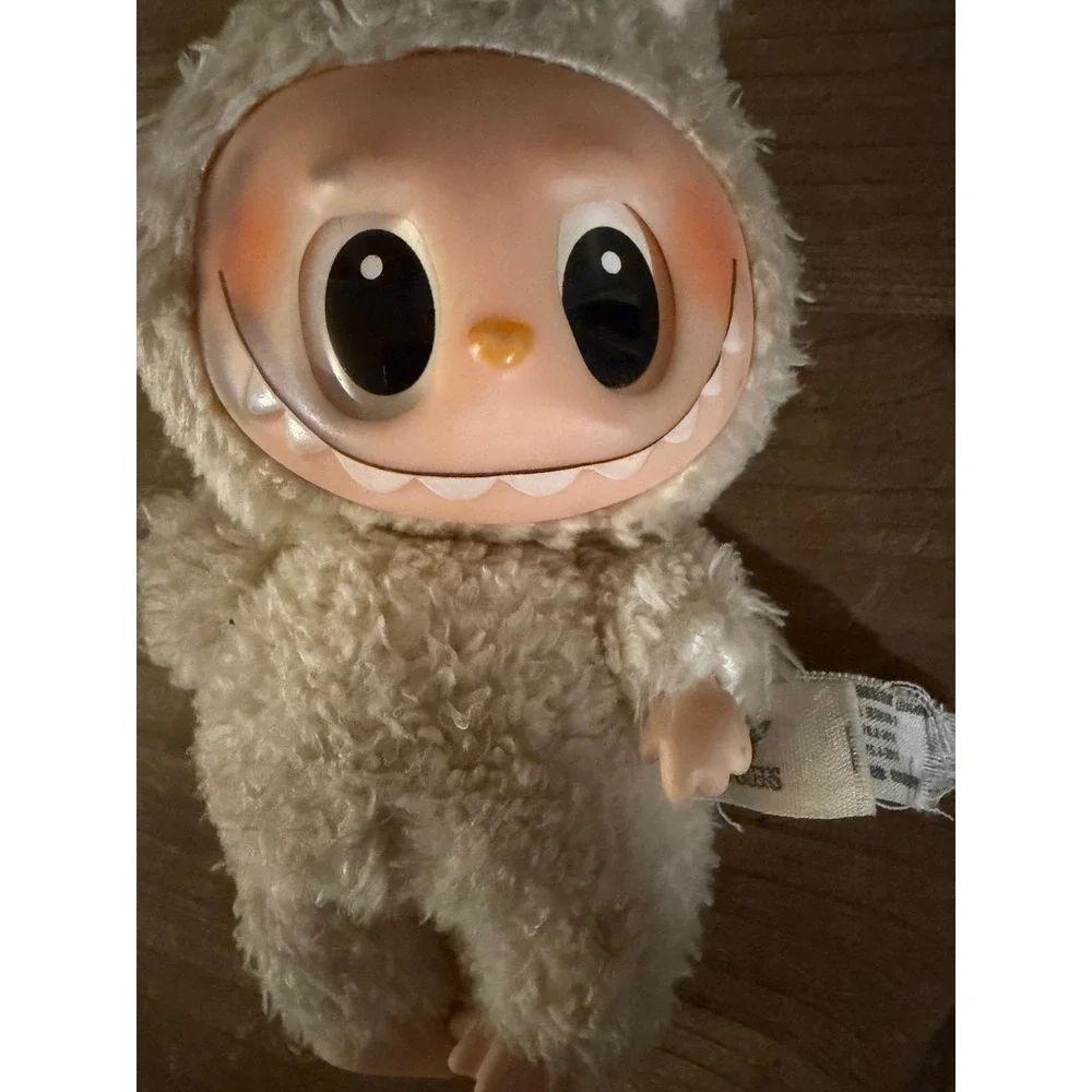 Pop Mart Labubu The Monsters Plush Pendant Keychain Cream White Kasing Lung